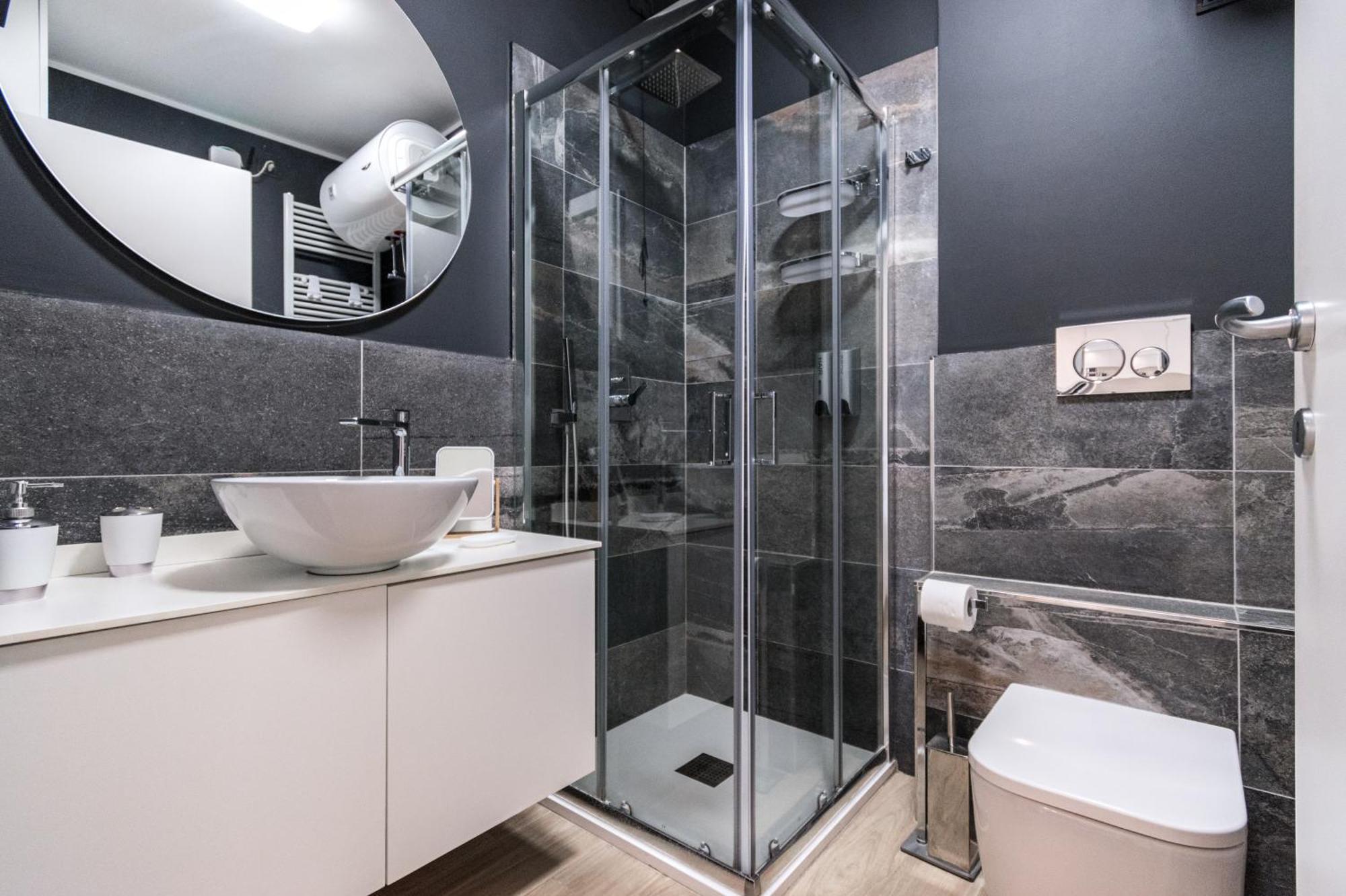 Elegante Appartamento Con Piscina - Wi-Fi & Box Privato Sanremo Eksteriør bilde