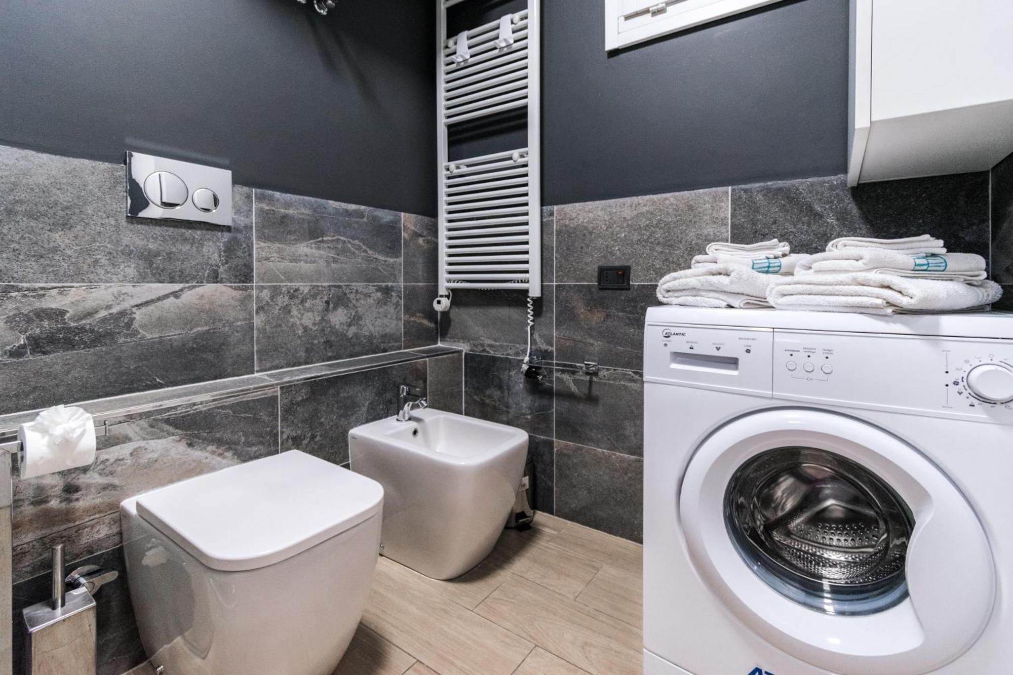 Elegante Appartamento Con Piscina - Wi-Fi & Box Privato Sanremo Eksteriør bilde